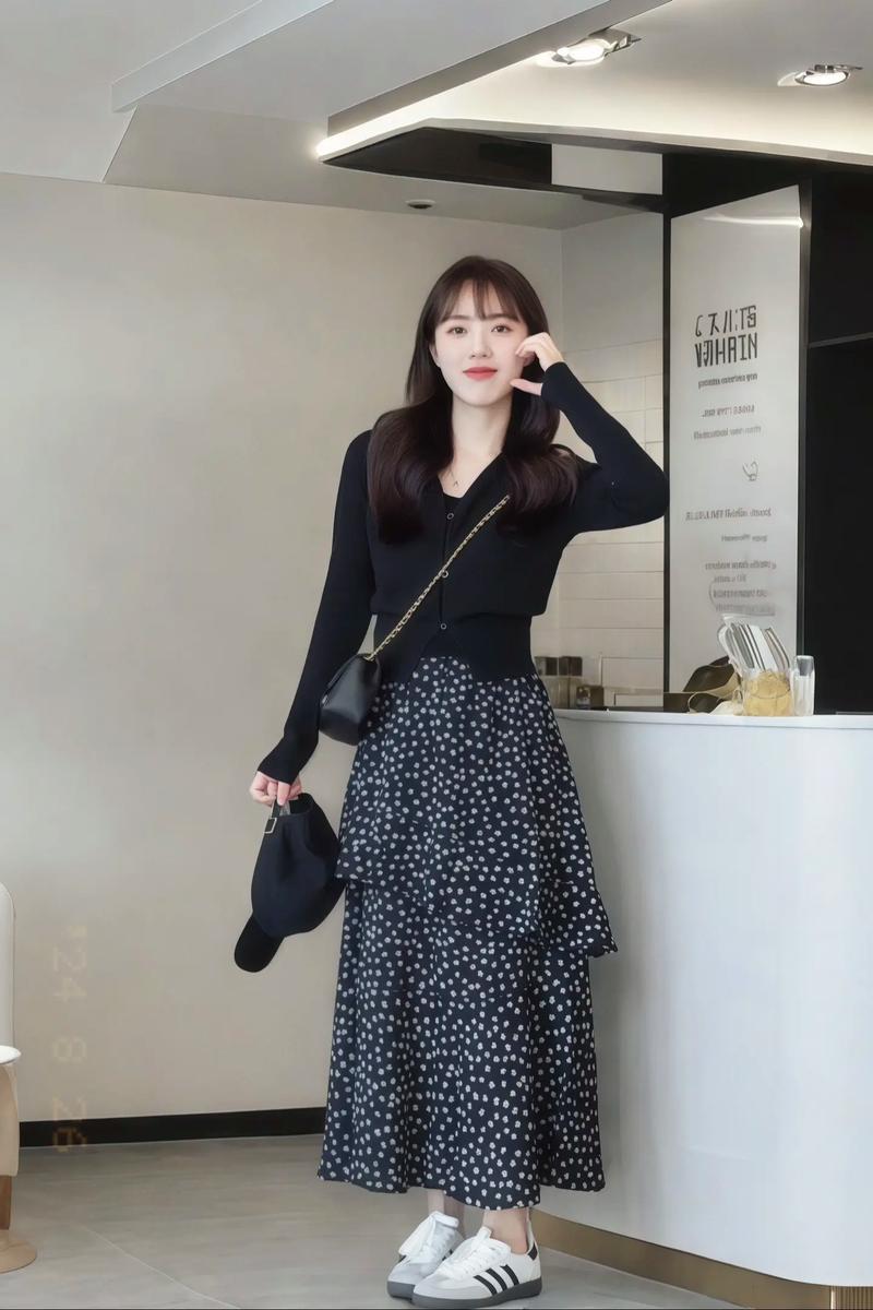 碎花长裙怎么搭配外套