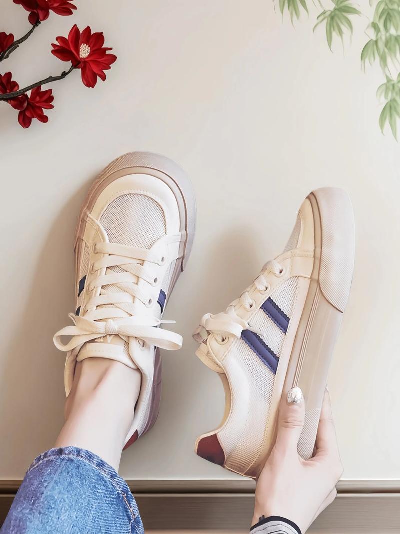 平底布鞋怎么搭配