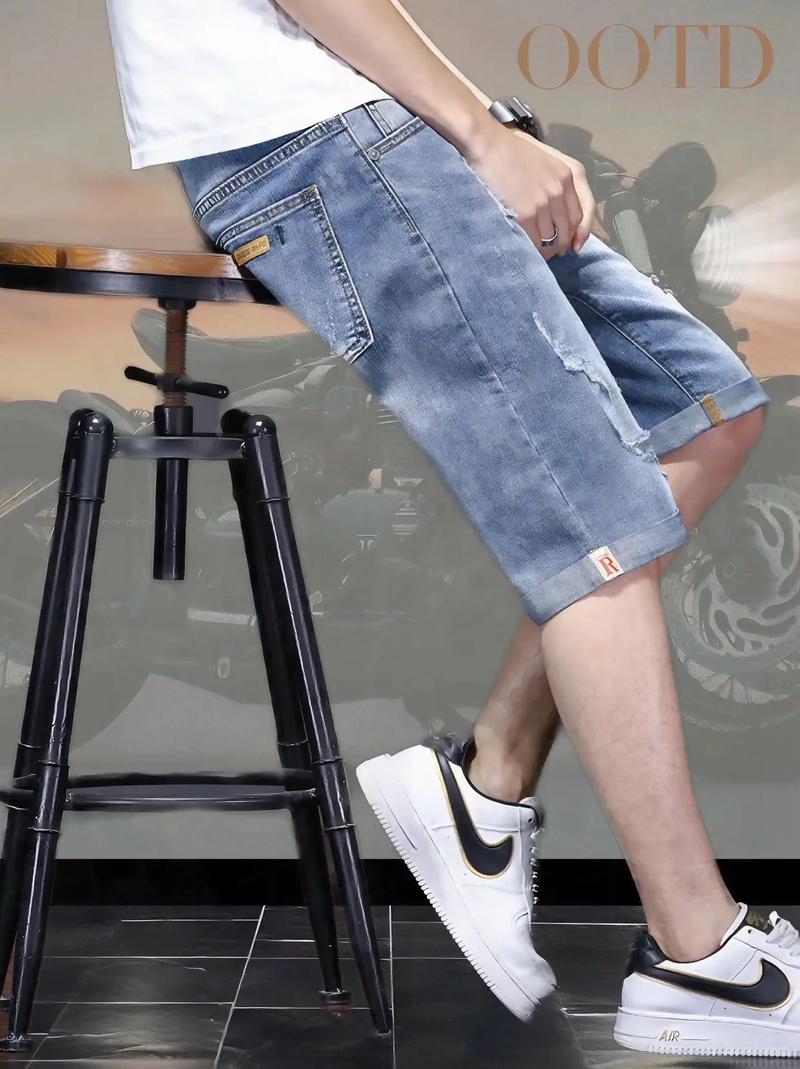 牛仔短裤怎么搭配男