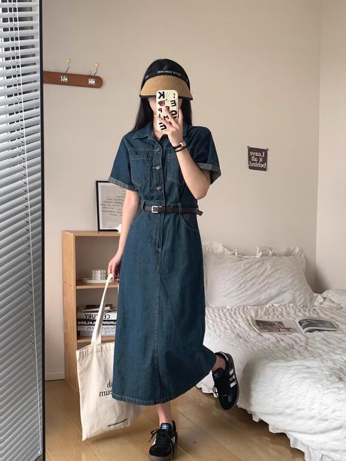 牛仔连衣裙搭配什么鞋