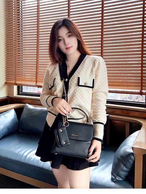 链条包怎么搭配衣服