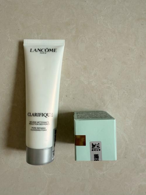 兰蔻洁面乳最新包装