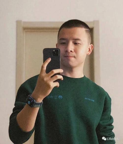 尖头适合什么发型男