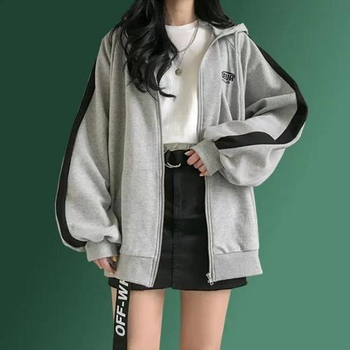 宽松长上衣怎么搭配图片