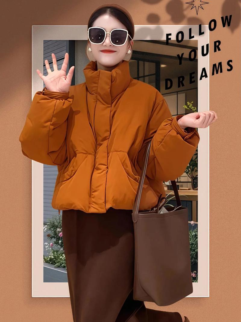 橘外套里面怎么搭配