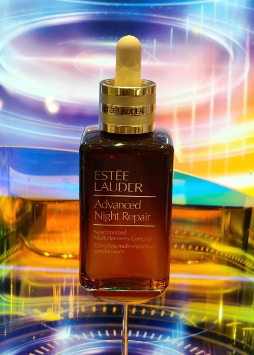 雅诗兰黛精华最新款