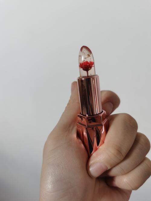 变色唇膏为什么会变色