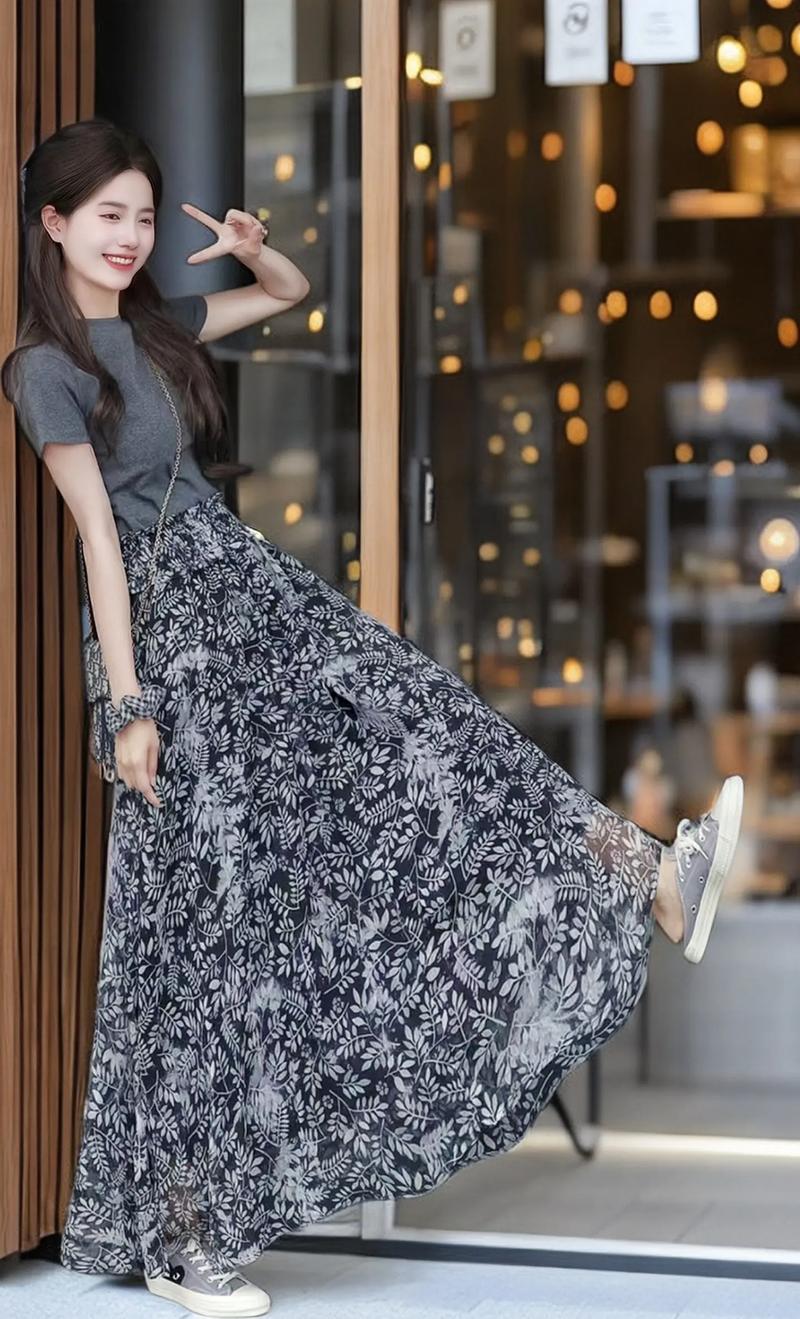 花半裙怎么搭配