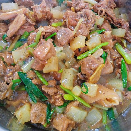 鸭子和什么烧好吃