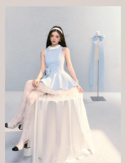 蓬蓬裙发型怎么搭配衣服