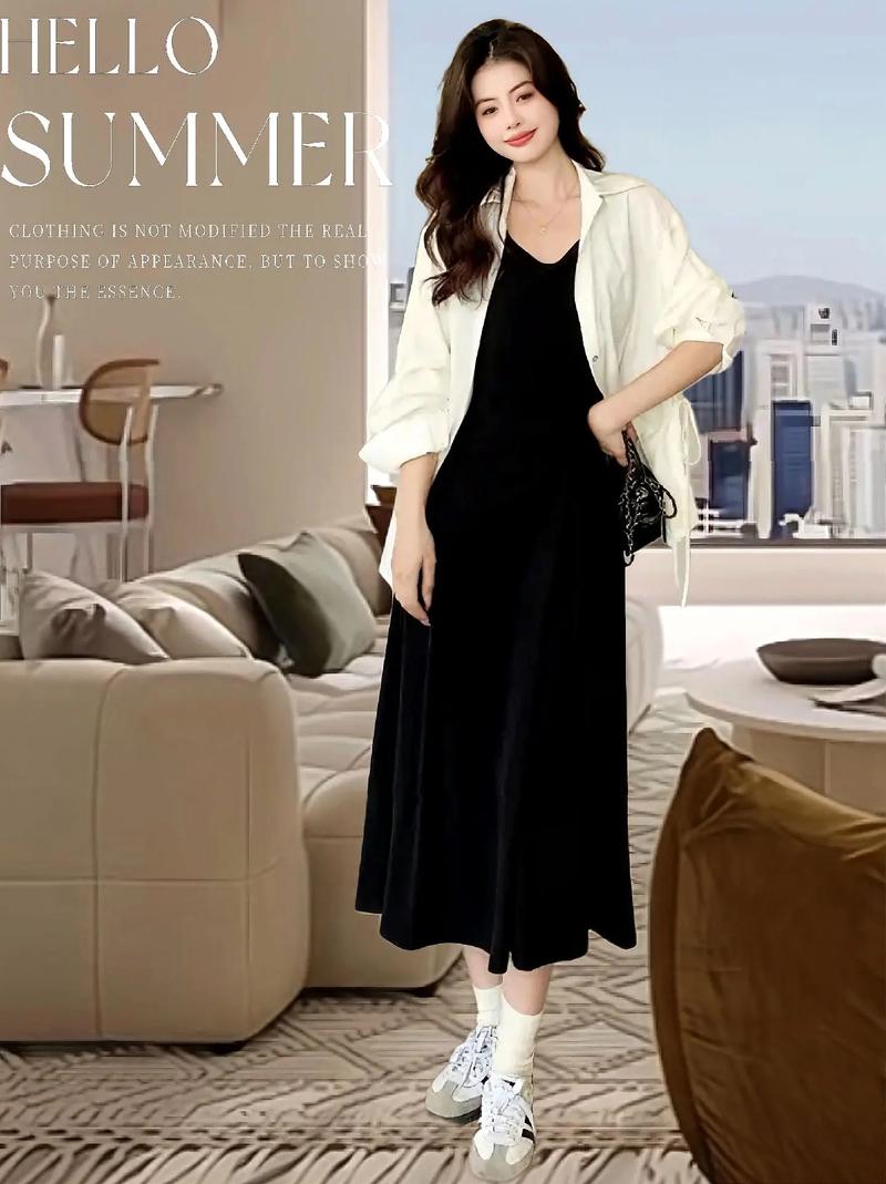 吊带连衣短裙怎么搭配外套好看