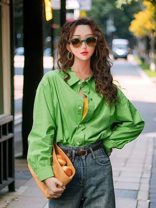 女绿色衬衫怎么搭配图片
