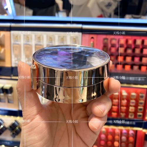 雅诗兰黛气垫cc霜最新