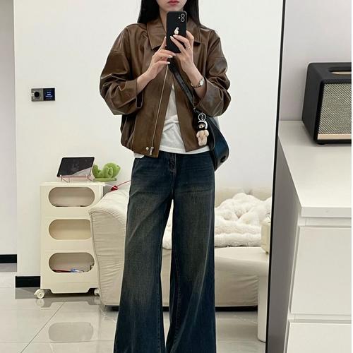 咖啡色夹克怎么搭配