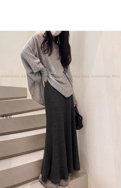 半身针织包臀裙怎么搭配