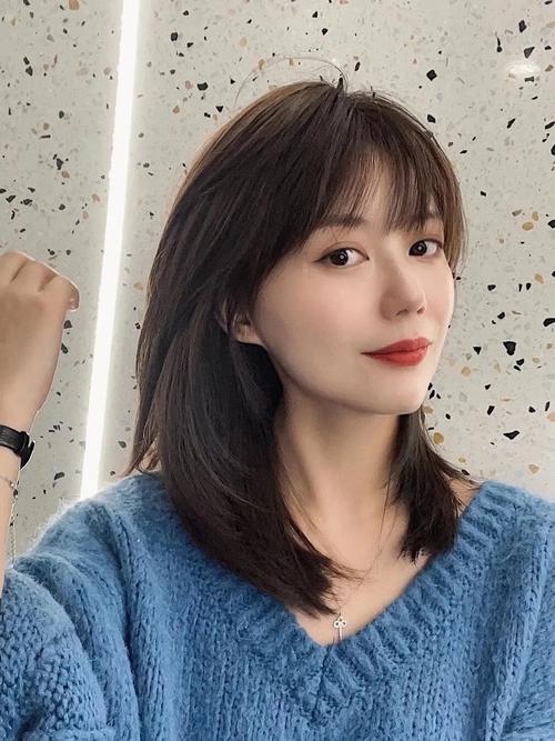 现在流行什么发型女