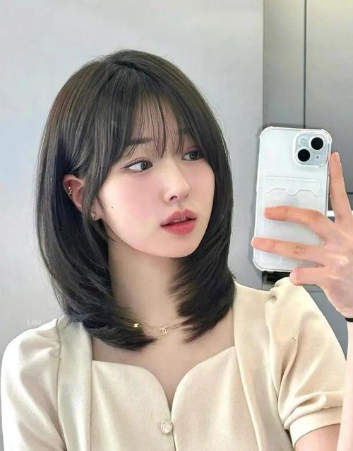 现在流行什么发型女