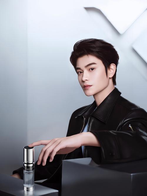 韩束最新的形象