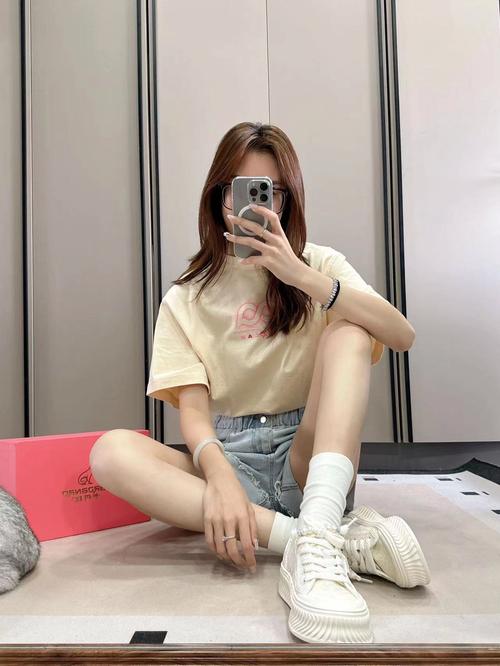 tods渔夫鞋怎么搭配