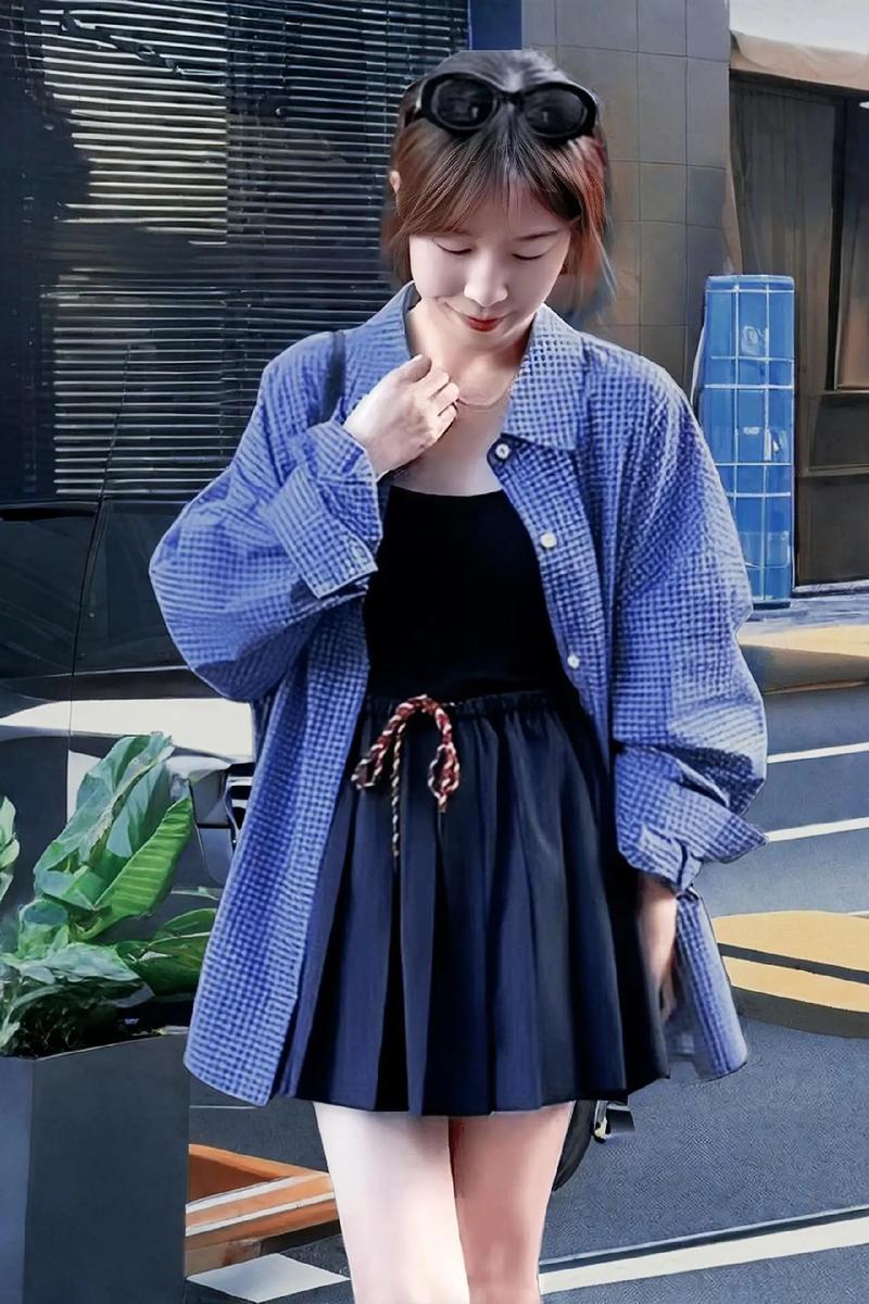 格裙衬衫怎么搭配