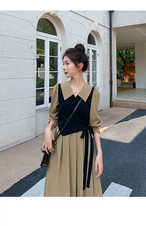 连体长裙怎么搭配外衣