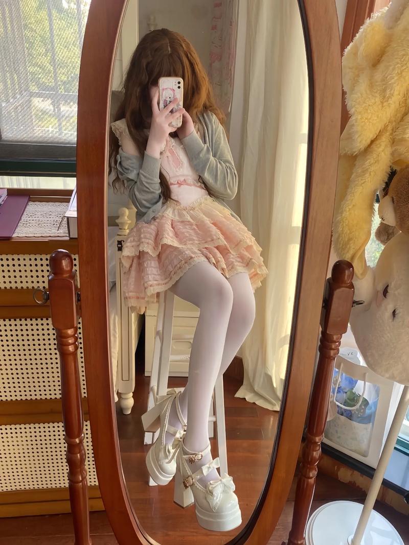 洛丽塔鞋怎么搭配衣服