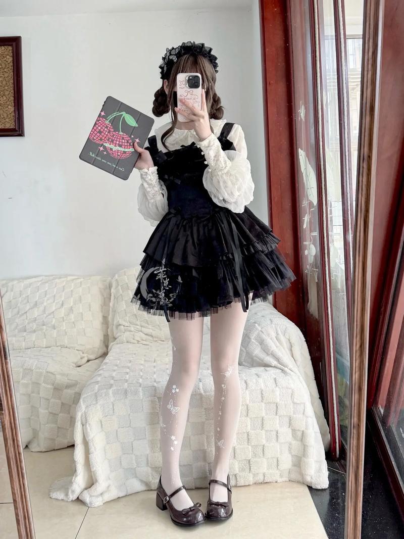 洛丽塔鞋怎么搭配衣服