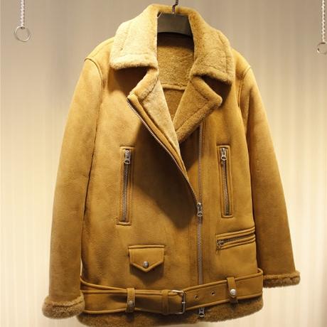 机车橙色皮草怎么搭配