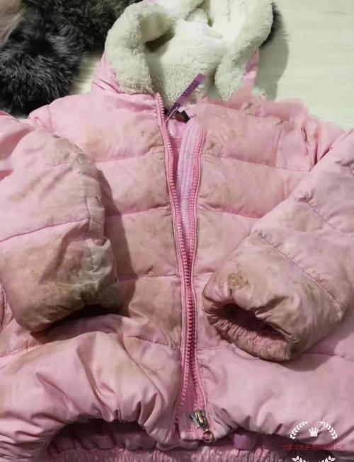 羽绒服用什么洗最好