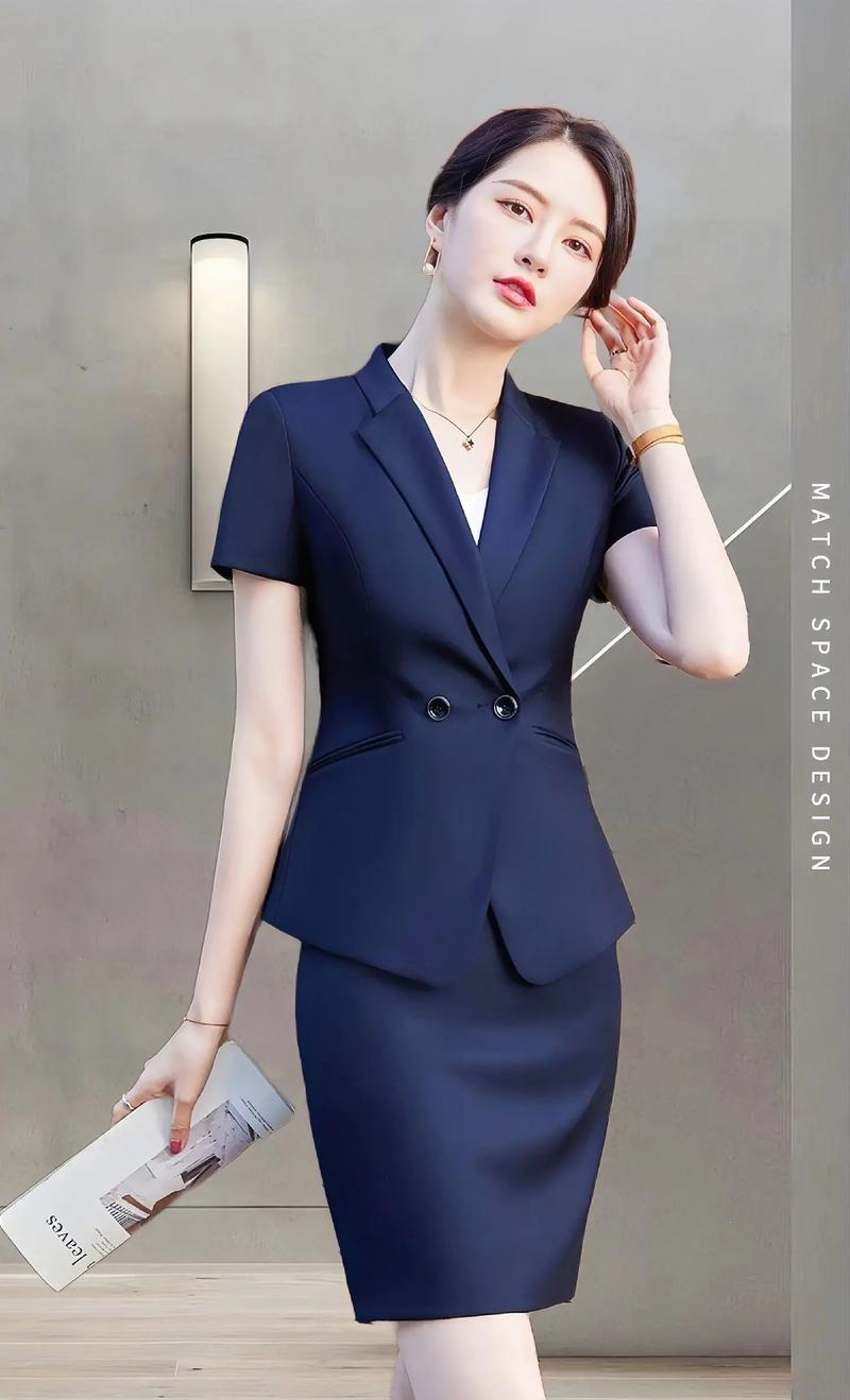 女生正装穿什么鞋子