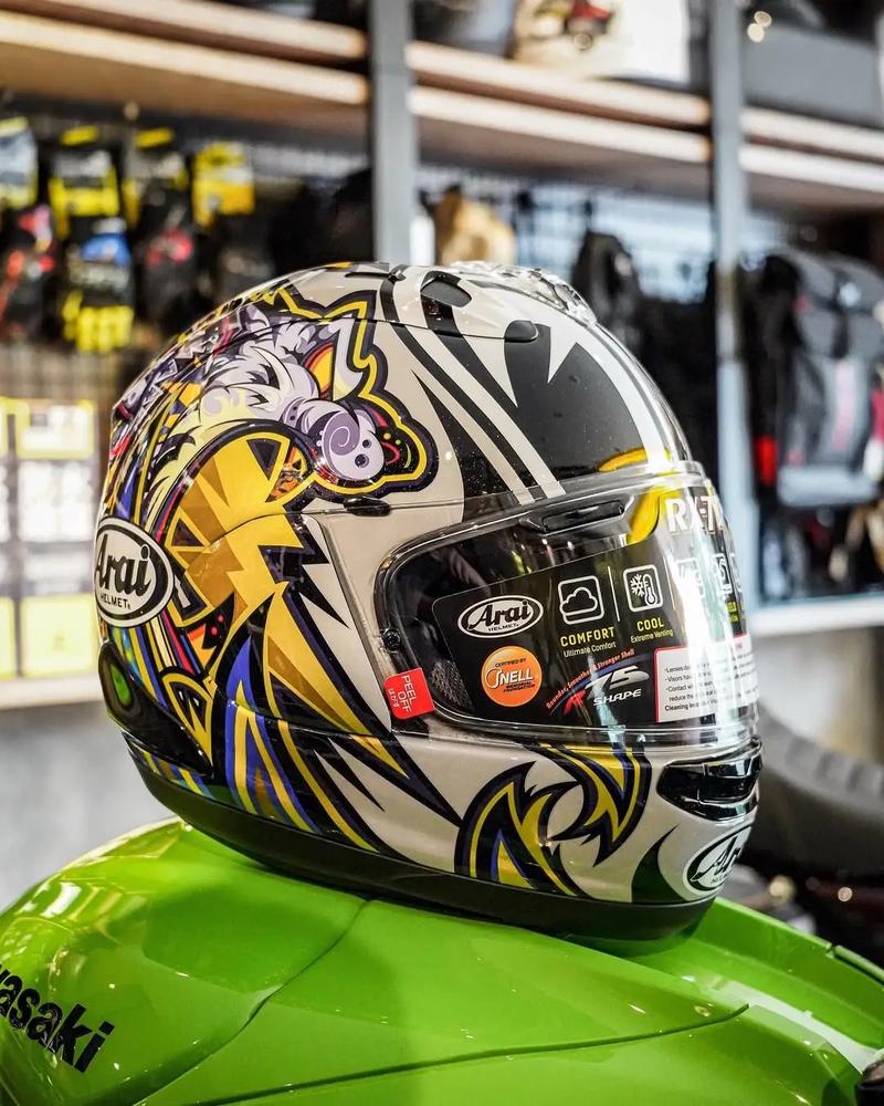 卡姿兰最新贴花