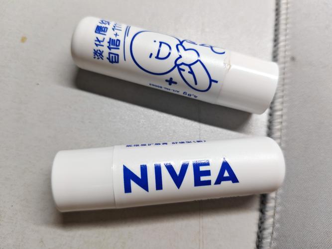 妮维雅唇膏最新款