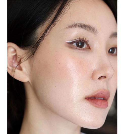 最新韩国化妆透明妆