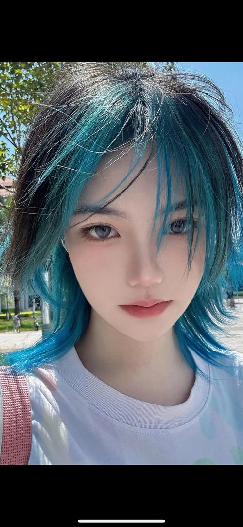 染发俩种颜色怎么搭配