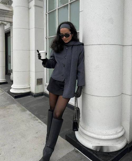 灰色的鞋子应该怎么搭配衣服