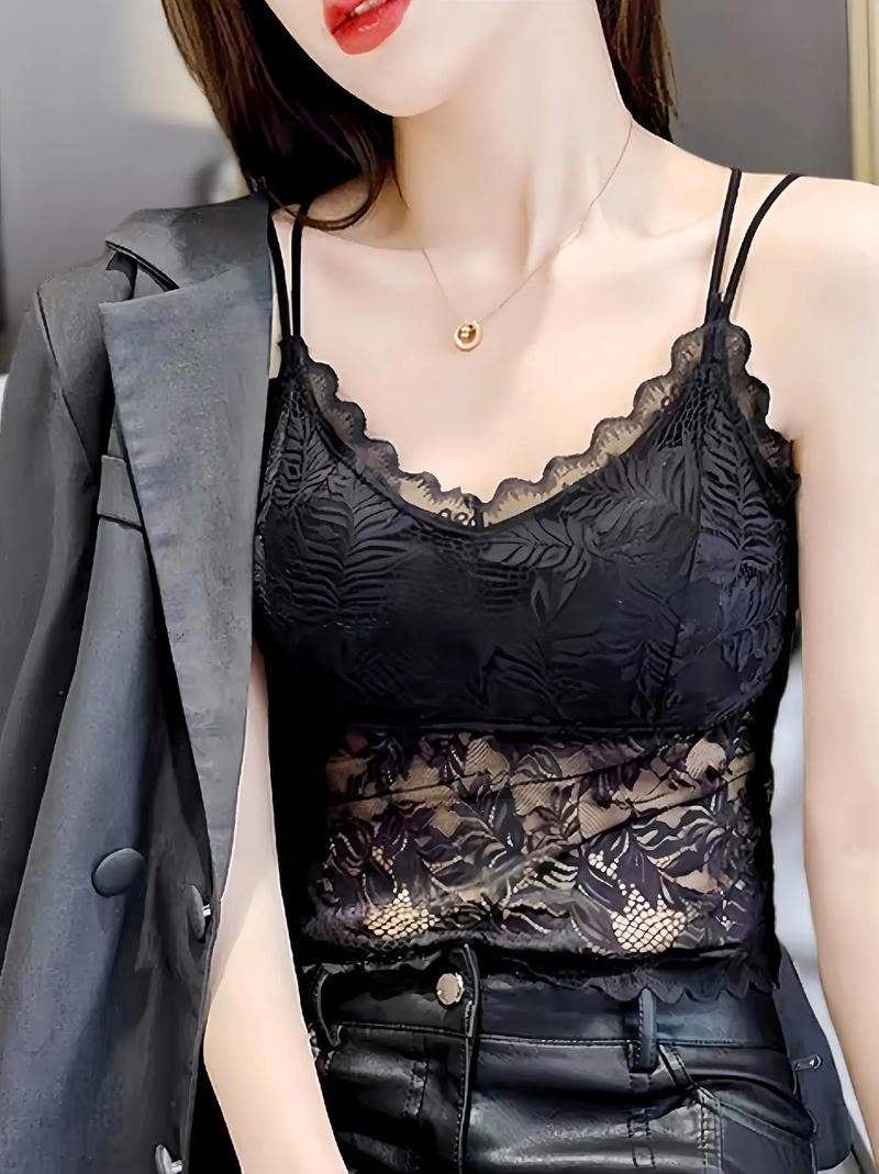 蕾丝内衣怎么搭配图片欣赏