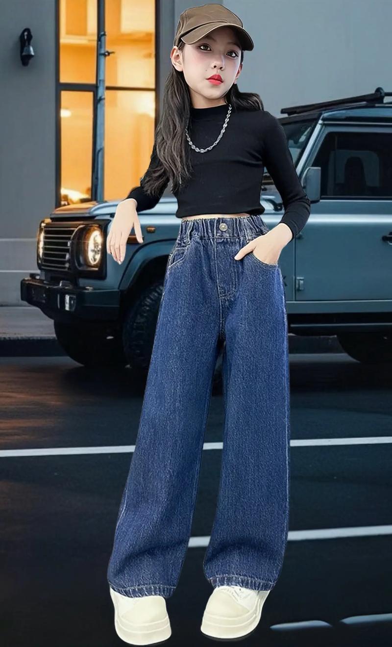 蓝色裤子怎么搭配好看图片