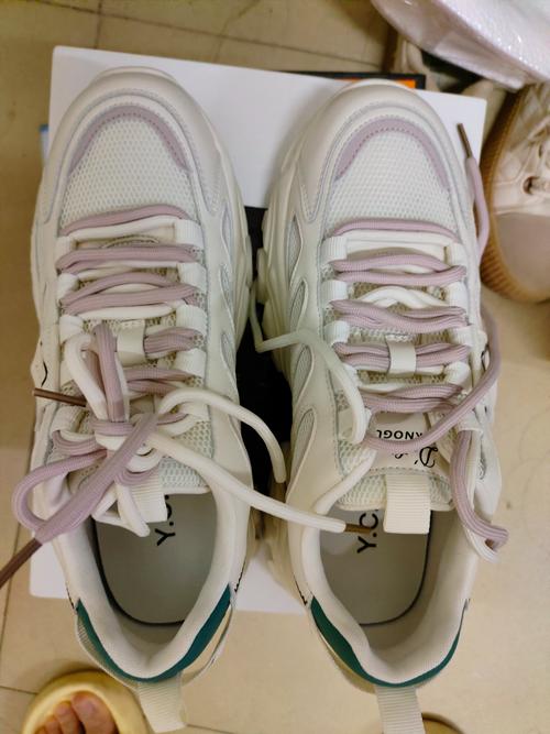 什么样的鞋显脚小