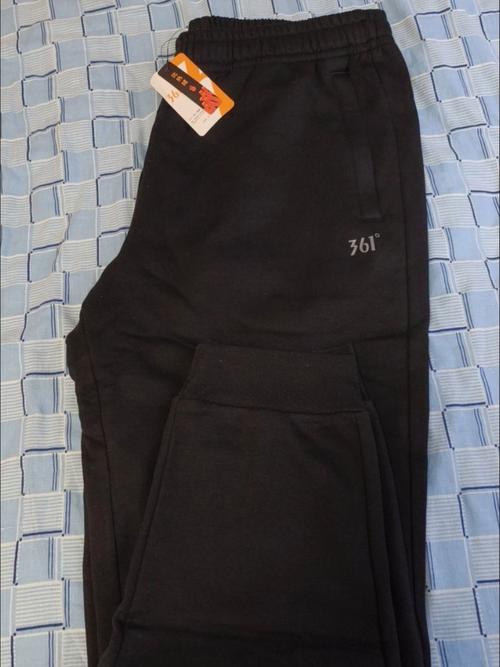 运动裤是什么样的