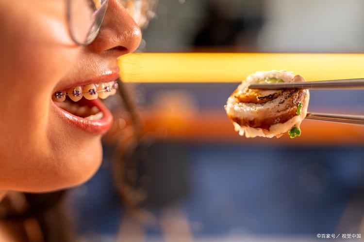 刚戴牙套能吃什么