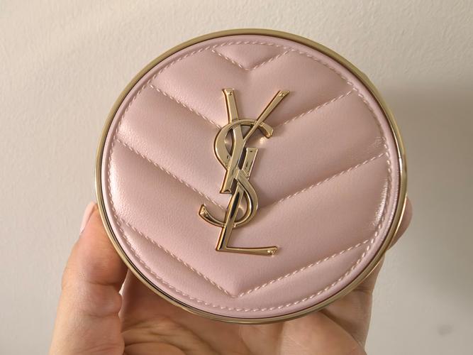 圣罗兰最新气垫粉底