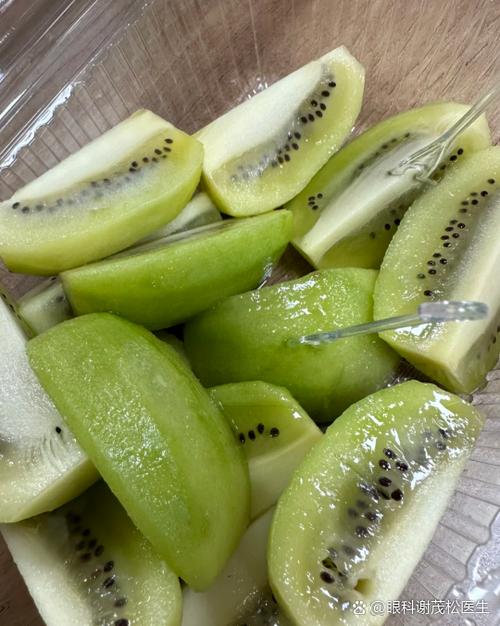 眼睛手术后吃什么好