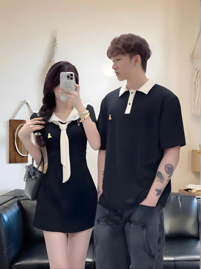 情侣装的搭配怎么写