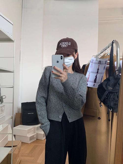 毛衣开衫内搭怎么搭配图片欣赏