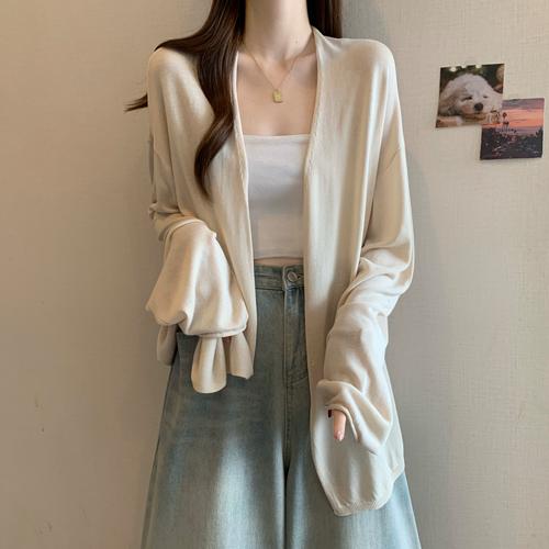 裸色开衫怎么搭配好看