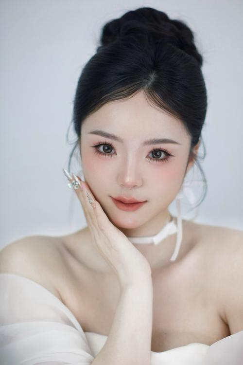 韩国最新妆容画法