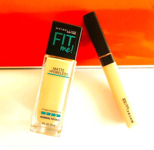 美宝莲最新粉底液