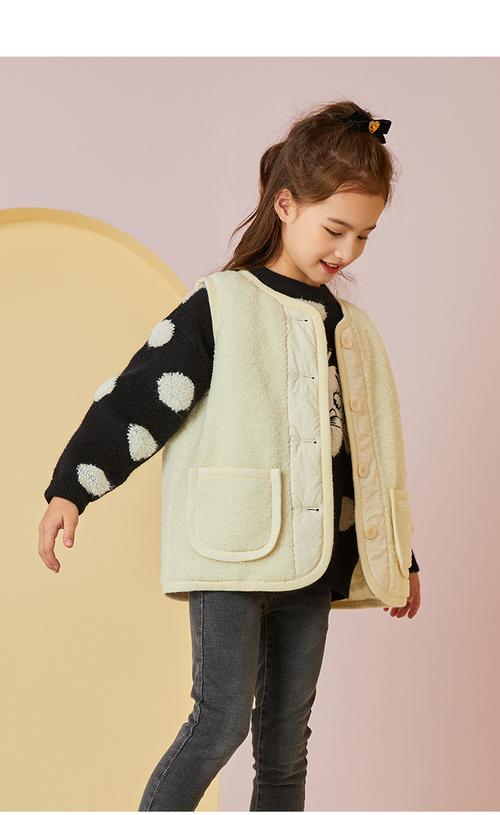 儿童冬季长款马甲怎么搭配图片