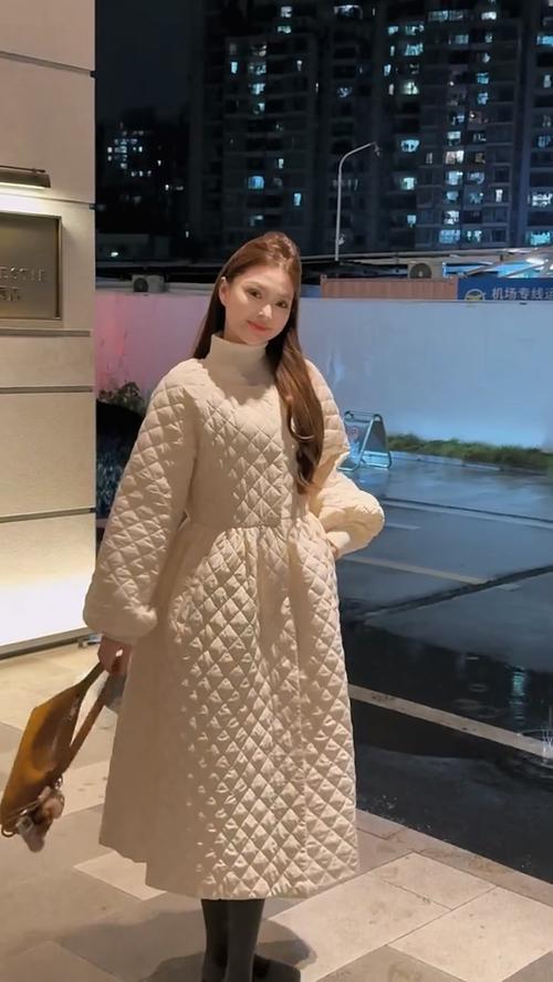 长蓬蓬裙怎么搭配外套