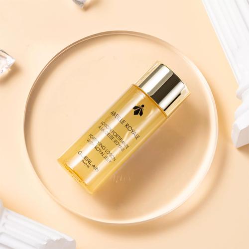 化妆水什么时候用